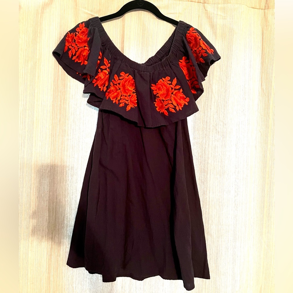 Navy off the shoulder linen mini dress with red rose embroidery; size small